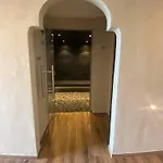 H85 Hotel