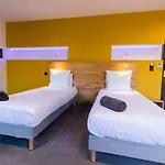 H85 Hotel *